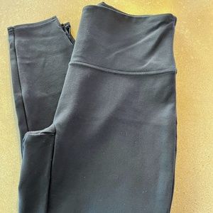 Spanx Black XL Petite Leggings